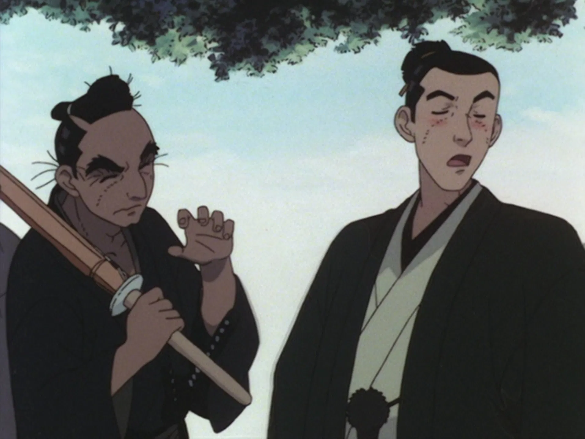 Дерево под солнцем