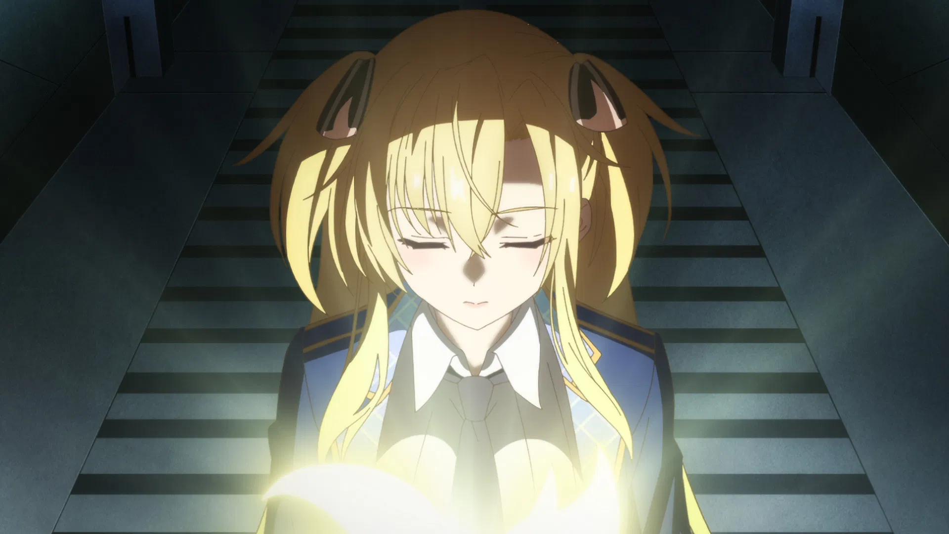 Мастер демонического клинка из академии «Святого Меча»