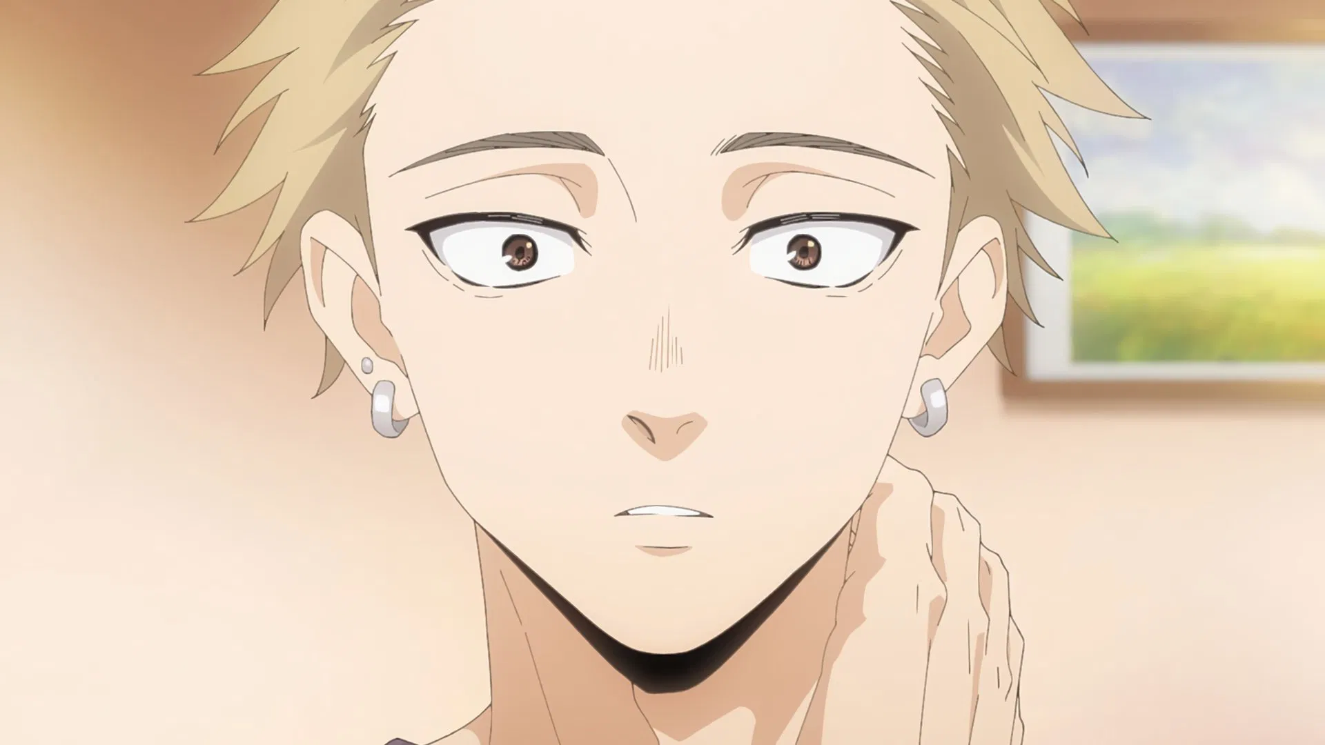 Благоухающий цветок расцветает с достоинством