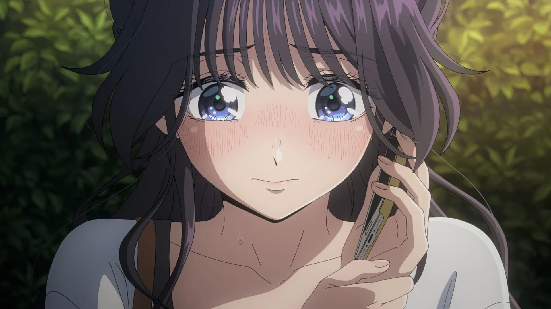 Благоухающий цветок расцветает с достоинством