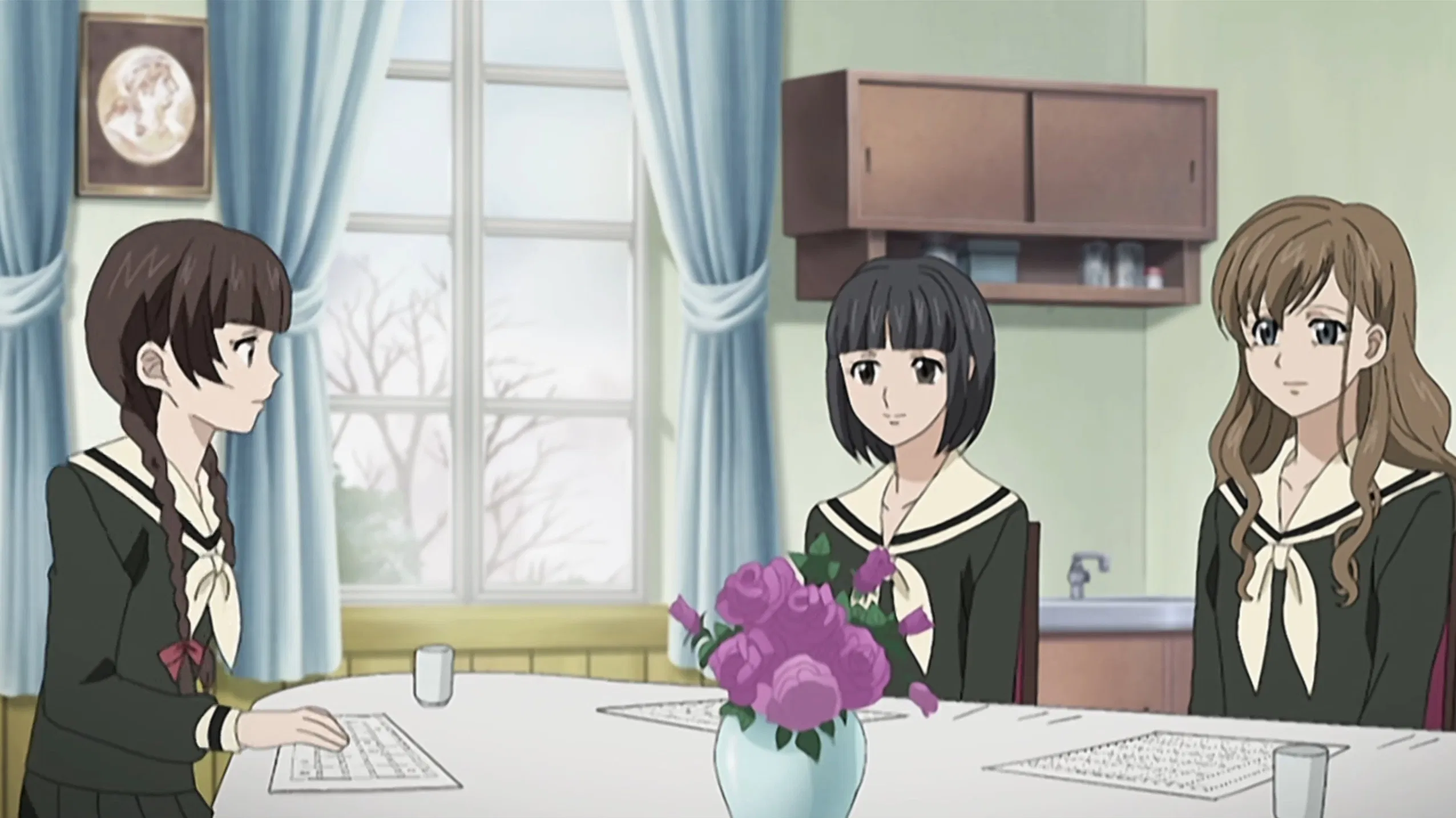 Дева Мария смотрит за вами 4