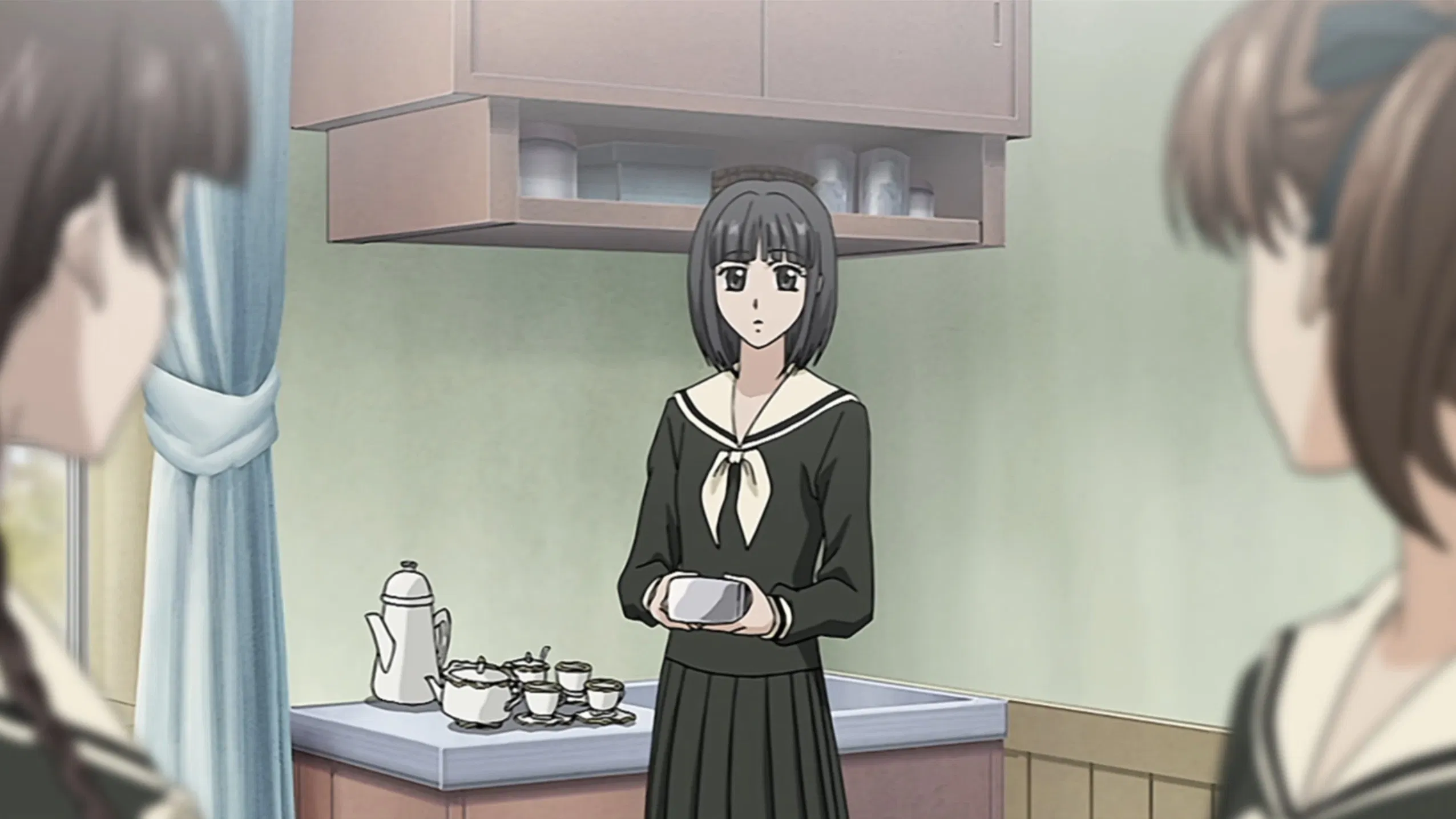 Дева Мария смотрит за вами 4