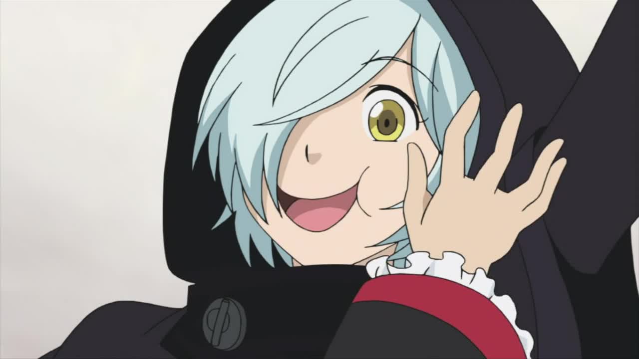 А вот и чёрная колдунья!